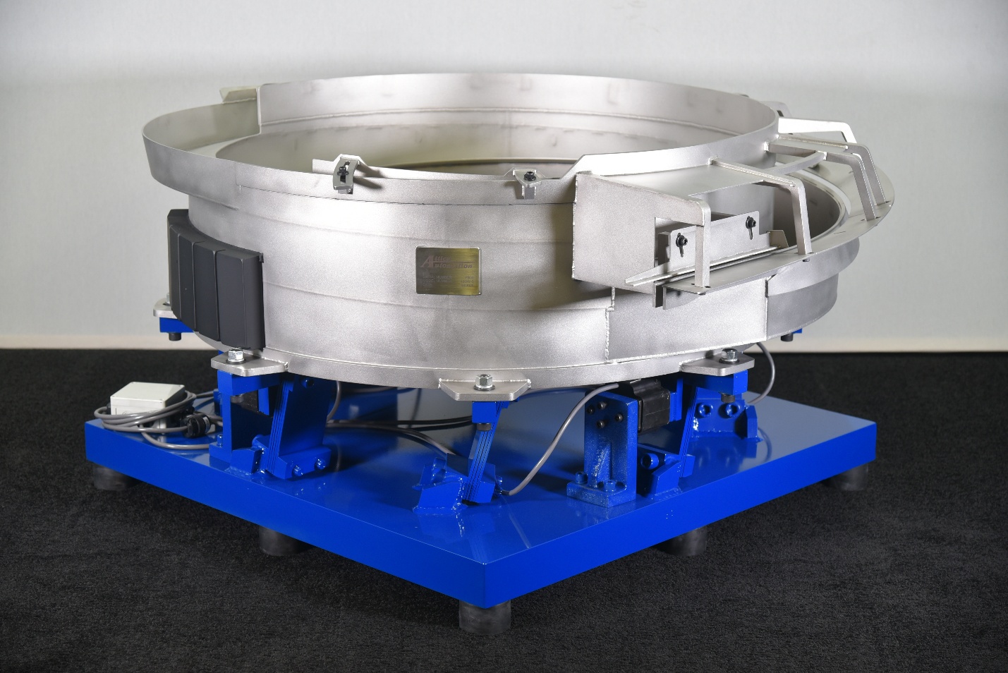 Vibratory feeder bowl system